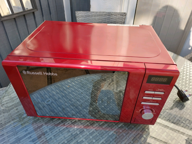 russell hobbs red microwave 800w